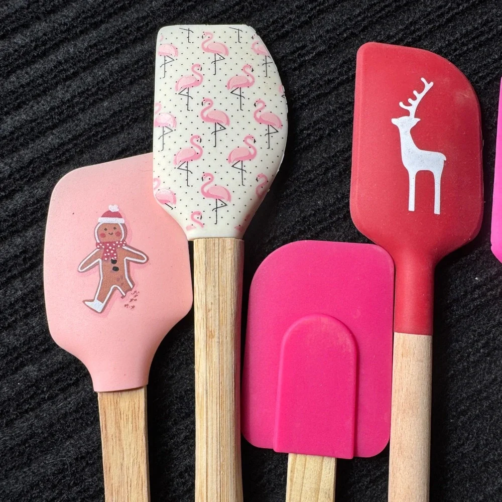 Lot of‎ 7 Silicone Spatulas Disney Mickey Minnie Crate & Barrel Christmas